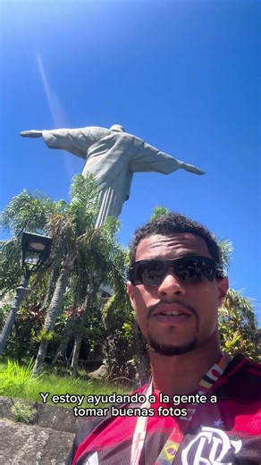 I’m a tour guide in Rio de Janeiro and i can bring you to take the best pictures ever #tourinrio #rj