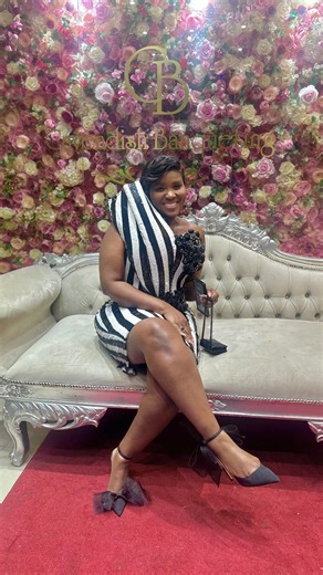 I want to say thank you to the Nigerian community in Uk , who were at the Canuk gala , thank you for all the compliments @hagyams made my dress | Adwoa Saah