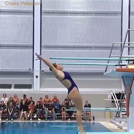 Chiara Pellacani 🇮🇹 | Perfect Form 💦 #girlsdive #shortsfeed