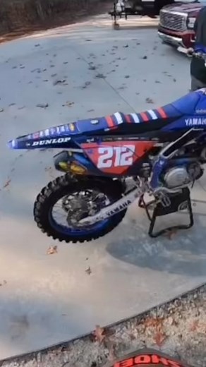 Back to blue 🔵 How does Ricky Russell’s return to the @AmProYamaha team treat him? | Grand National Cross Country Series