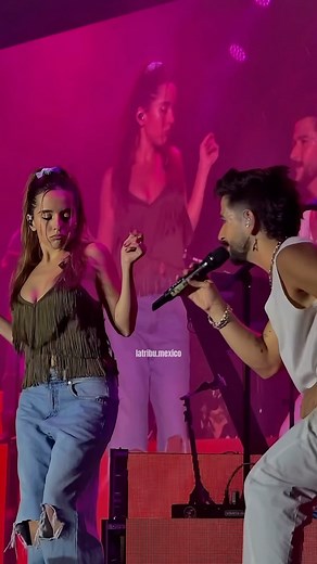 @latribu.mexico on Instagram: "Camilo y Evaluna interpretando ‘Machu Picchu’ en el Centro de convenciones Amador de Panamá. (20 de abril) - - - #camilo #camiloecheverry #machupicchu #evaluna #evalunamontaner #camiloyevaluna #evalunaycamilo #panamá #deadentropaafueratour"