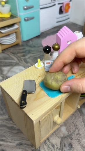 Perfectly Boiled Mini Potatoes! 😋 #miniature #food #bakery