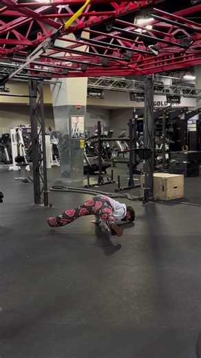 Sometimes Practicing Breakfancing looks simple or easy like a Turtle freeze