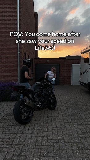 @Virginie #alpinestarsr10 #yamahar7 #biketiktok #akrapovic #yamaha | Life360