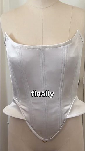 Turning Silk Fabric Into My Perfect Wedding Dress Corset #weddingdress #sewing #diy
