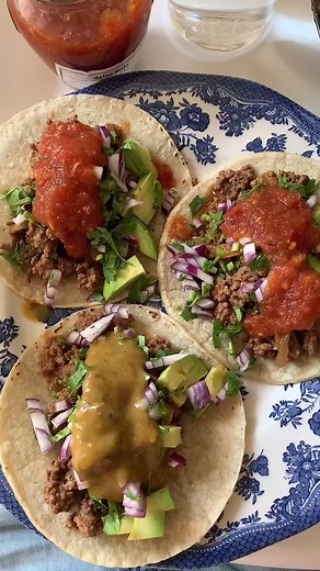 Taco Preparation: Fresh Ingredients & Cooking Techniques