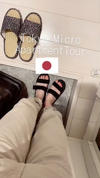 Tiny Tokyo Loft Apartment Tour | Japan Mini Apartment Decor