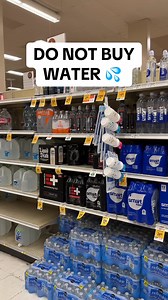 726K views · 2.4K reactions | Stop buying water until you know the secret meaning of the bottle cap colors. White means processed, blue is for spring water, black for alkaline, and green for flavor  #lifehacks #lifetips #doityourself #groceries #shopping #groceryshopping | Amin Tips | Facebook
