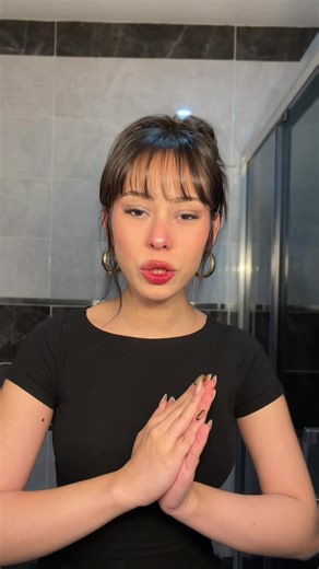 Akne Problemi İçin Doğru Cilt Bakımı