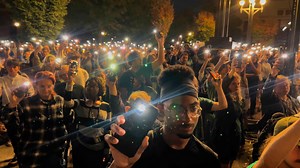 Our MTSU Student Government Association tonight held a vigil of love, community and support to remember Serenity Birdsong, who died on campus Monday. About 2,000 gathered at The Quad to hear condolences and words of support from SGA President Michai Mosby; President McPhee; Vice President and Dean of Students Khalilah Doss; MT Lambda President Elizabeth Cannah-Knight; and Tynaz Thompson from MTSU Housing & Residential Life. #TrueBlue | Middle Tennessee State University (MTSU)