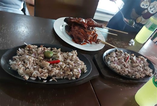 WATCH: Sisig in Pampanga's Aling Lucing