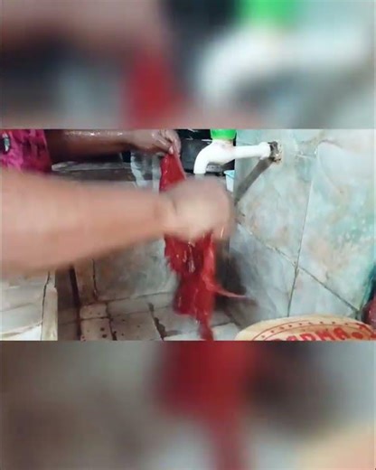 🧼💧 Mom Washing Kitchen Clothes ASMR 🫧✨ | 😌 No Talking | #Shorts #oddlysatisfying #satisfying
