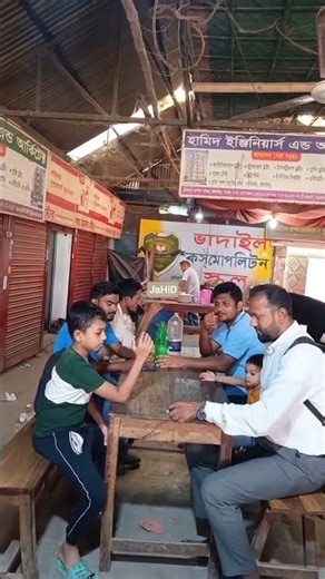 Arm Wrestling & pranks / পাঞ্জালড়াই ও বোকা বানানো #shortvideo #shorts #shortsviral #trivia #prank