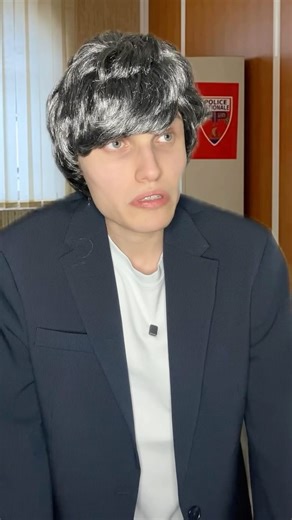 MATHEO MARTIN on Instagram: "-le commissaire dans les séries policières #acting #sketch #serie #commissaire #police"