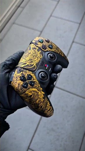 Custom PS5 Controller mit TMR Sticks, Paddles, Smart Trigger uvm.