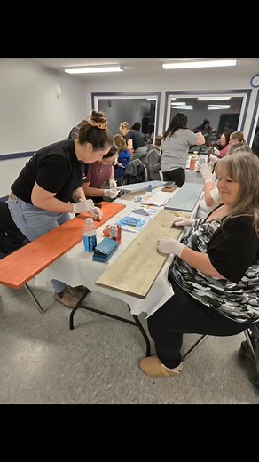 2.9K views · 43 reactions | We had a wonderful time at our Rustic Sign Paint Night last night! Thank you to all who came out, it was so fun seeing everyone's signs come to life! Special thanks to Wood-n-knots for the class! | Woodlands Rec Club | Facebook