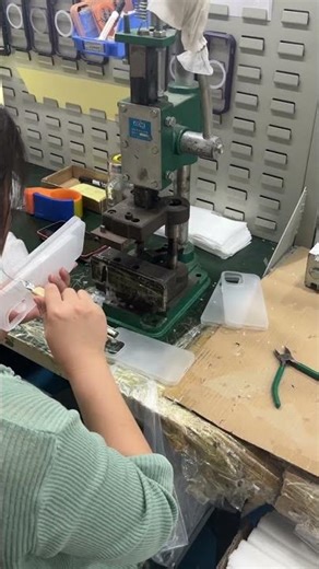 Phone Cases #Source factory #Factory real shot #Production workshop scene #Factory real shot video