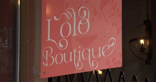 Local boutique owners struggle to keep doors open after being overtaken by online shopping