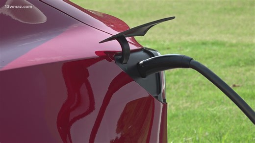Warner Robins electric vehicle charging stations face financial challenges in first year