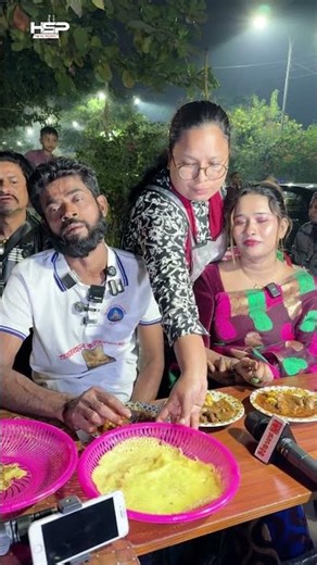 কড়াইল বস্তিতে ২ হাজার মানুষের খাবারের ব্যবস্থা করলেন ফুটপাতের মিজান