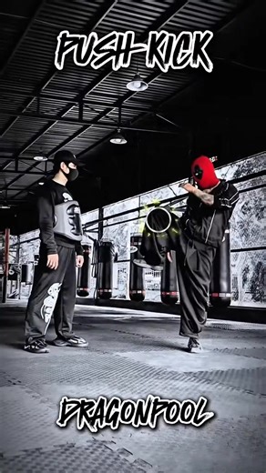 Elbow tutorial Self Defence tutorial #shortsvideo #shortvideo #shots #korea #usa #india #ytshort #yt #sports #mmafighter #viral_video #foruyou #foryoupage❤️❤️ #dragonpool #selfdefencetechniques #fyp #fypviraltiktokシ゚☆♡ #martialarts #foryoupageofficial #RyuCombo #RyuStreetFighter #TikTokGaming #Combo #Trendin #FYP #viralvideos #comboes #shortsvideo #shortvideo #shots #korea #usa #india #ytshort #yt #sports #mmafighter #viral_video #foruyou #foryoupage❤️❤️ #dragonpool #selfdefencetechniques #fyp #