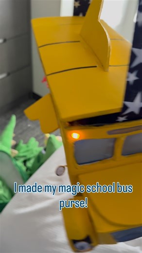 Courtney on Instagram: "I got quite a few compliments on my magic school bus purse! Yes, I made it! I freehanded the design, no rulers needed. But I think it just added to the whole elementary school science teacher vibe! Here’s what I used: Eva foam Sauce cups Cellophane Mylar sheets Paint Reflective tape Googly eyes LED lights Balloon lights Purse strap #msfrizzle #themagicschoolbus #cosmaker #msfrizzlecosplay #cosplaygirl #evafoamprops #handmadepurse #cosplaytutorial"