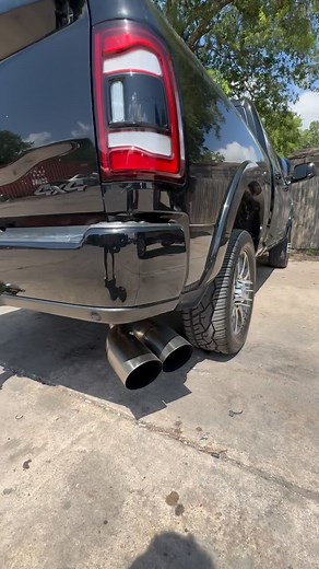 This 5th Gen Cummins just went from mild to wild 💪 In this video, we take you inside one of our most badass builds yet—a full performance overhaul on a 5th Gen Ram 2500/3500 Cummins. We’re talking: • 🔧 2nd Gen Swap for improved spool and airflow • 🚀 FASS Fuel System for max efficiency under load • 🧰 ARP Head Studs to keep this beast together under serious boost • ⚙️ RevMax Valve Body for sharper shifts and better power transfer • …and a bunch more performance upgrades that bring this truck t