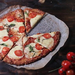 A cauliflower crust pizza, a very good twist for those who need gluten-free recipes. | Home Cooking Adventure