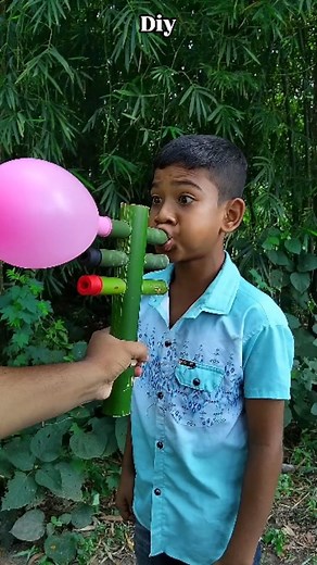 A Brand new creative village Crafts idea ! Diy Bamboo Handmade Balloon 💭 Slingshots 🎯😱 for fun 😊 , , , #bamboo #art #diy #toys #slingshot #toy #balloons #bambooart #bamboocraft #bambooshoot | Sallu official