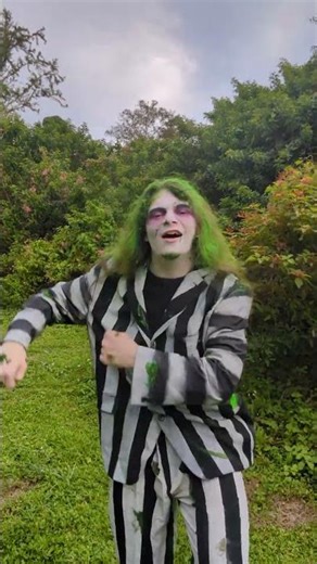 spooky scary Beetlejuice #skit #cosplay #beetlejuice #dance #halloween #song #fyp #viralvideo #anime