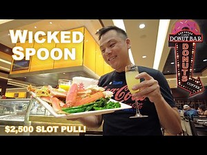 Best Vegas Seafood Brunch Buffet, Morning Donuts, and a $2,500 Slot Pull with ‪@SayHiToMatthew‬