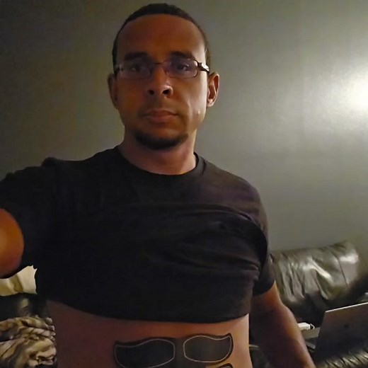 here's day 2 of the ab toner aka abs stimulator review wanna try it out yourself? here's a link to get one: https://amzn.to/43XeAMK #abtoner #productreviews #absculpting