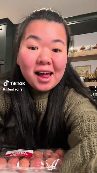 Discover Juicy Lychees at Lidl - Taste Test Experience