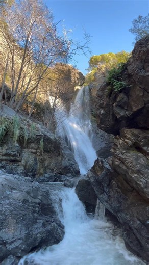 Always chasing waterfalls #bigsur #waterfallhike #salmoncreekfalls #vanlifeexplorers
