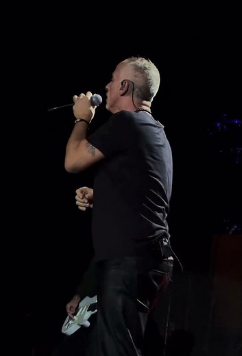 Eros Ramazzotti… fire in the fire 🔥..