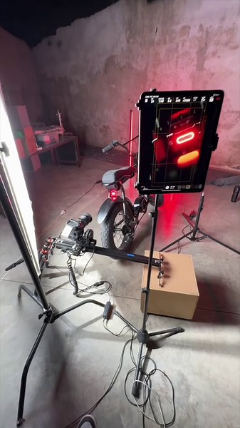 Rate This Bike Commercial Behind-the-Scenes with Ruff Cycles
