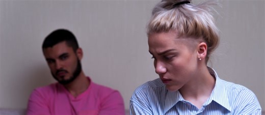 Emotional vs Physical Cheating: Therapist Explains Which One’s Worse