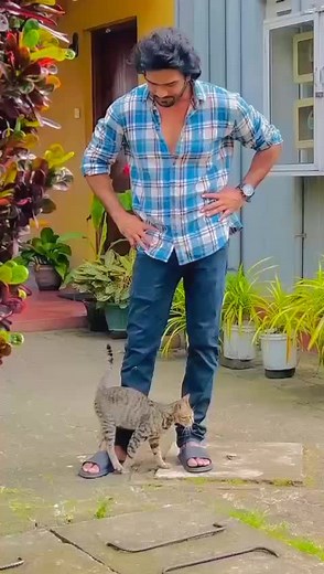 Moda Tharindu Disti Didin Dance Performance