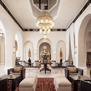 A Week in Phnom Penh, Cambodia: Art, Heritage, and the Best Luxury Hotels