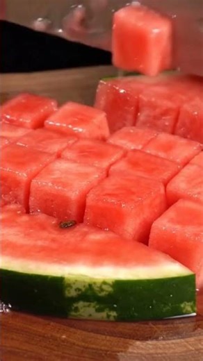 Crispy, Juicy Watermelon ASMR 🍉🔪 #asmrcutting #satisfying
