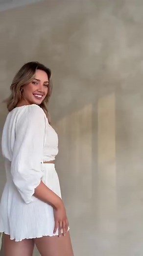 1.5K views · 25 reactions | A moment for Hydra 懶 Crafted from a soft fabrication, perfect for your warm casual days. | Tigerlily | Facebook