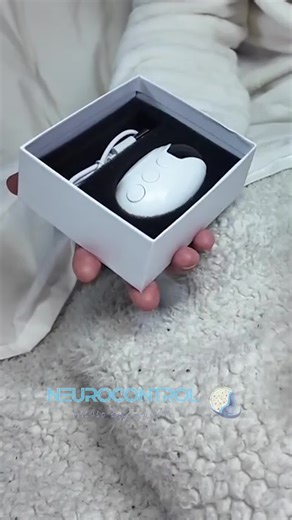 Cómo funciona NeuroControl. Emite pulsos qué te #ayudanadormirmejor #alivianlaansiedady los #ataquesdepanico Pídelo en el link de la Bio para ti o #regalaleaunserquerido
