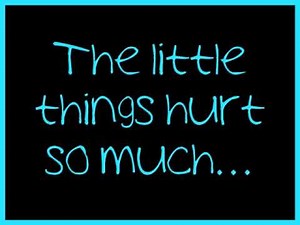 Apollo Drive - Papercut Lyrics