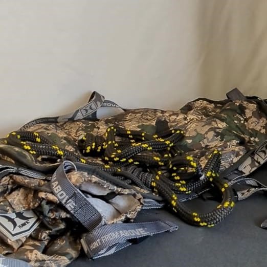 Hawk Helium Saddle Contents