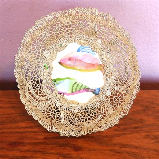 Vintage Silvertone Filigree Round Picture Frame W/ Watercolor Painting of 2 Fish - Fits 4" X 4" Picture - Easel Back - Etsy