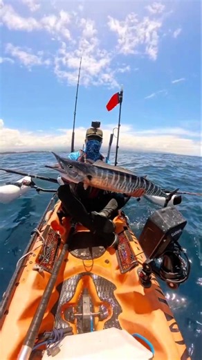 Kayak Fishing in Hawaii! 🔥