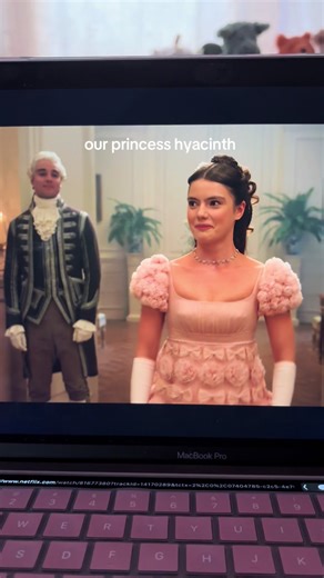 Footman John's Proud Moment with Hyacinth - Bridgerton Season 4