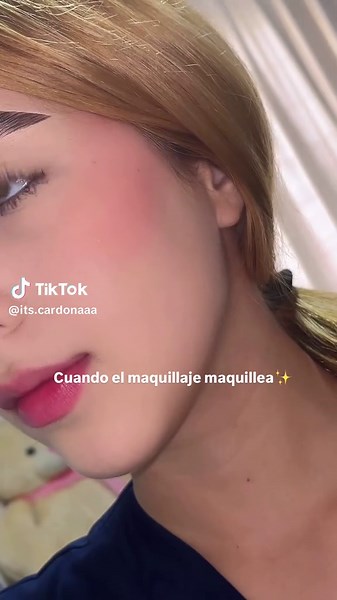 Videos de 𝒜𝓃𝑔𝑒𝓁𝒾𝒸𝒶 (@its.cardonaaa) con “VeLDÁ - Bad Bunny & Omar Courtz & Dei V”