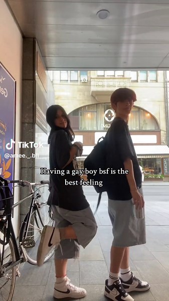 The Joy of Having a Gay Boy Best Friend