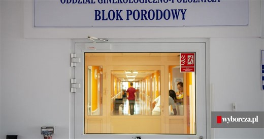 Kaja Godek obiecuje pacjentce szpitala w Olsztynie dom. Byle zrezygnowała z aborcji